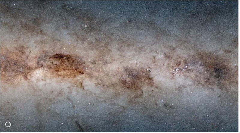 تصویر ثبت شده از کهکشان راه شیری از نظر میزان جزئیاتی که در آن قابل مشاهده است اهمیت دارد. اکثر اجسامی که در این تصویر مشاهده می‌شوند ستاره هستند. بخش‌هایی از این تصویر نیز که در ظاهر ستاره به نظر می‌رسند در واقع کهکشان‌هایی کوچک و دور هستند.