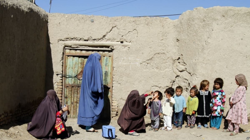 واکسیناسیون کودکان در افغانستان